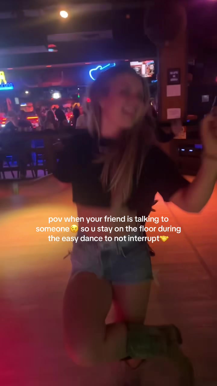 @the honkytonk hotties
