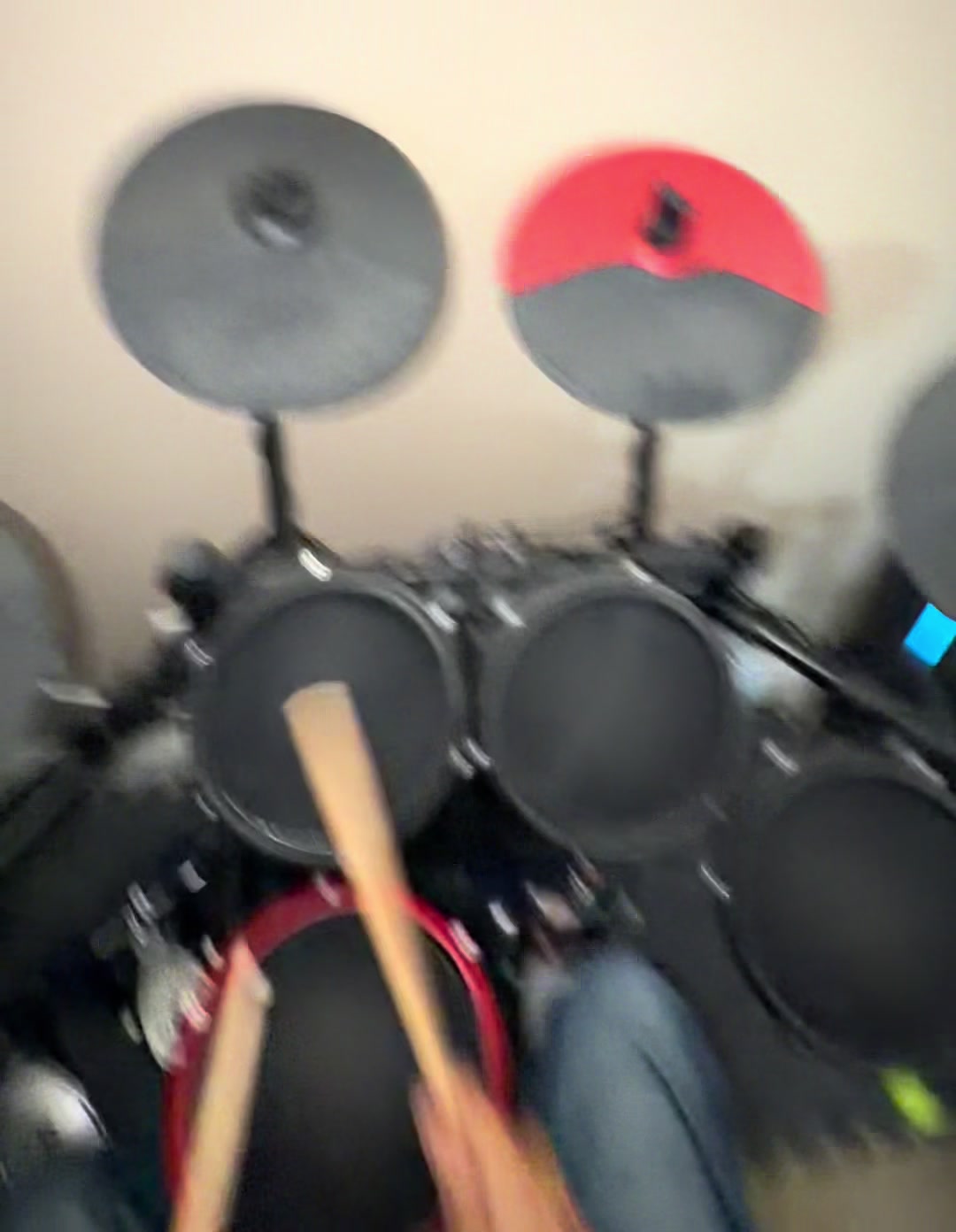 @drummerholic