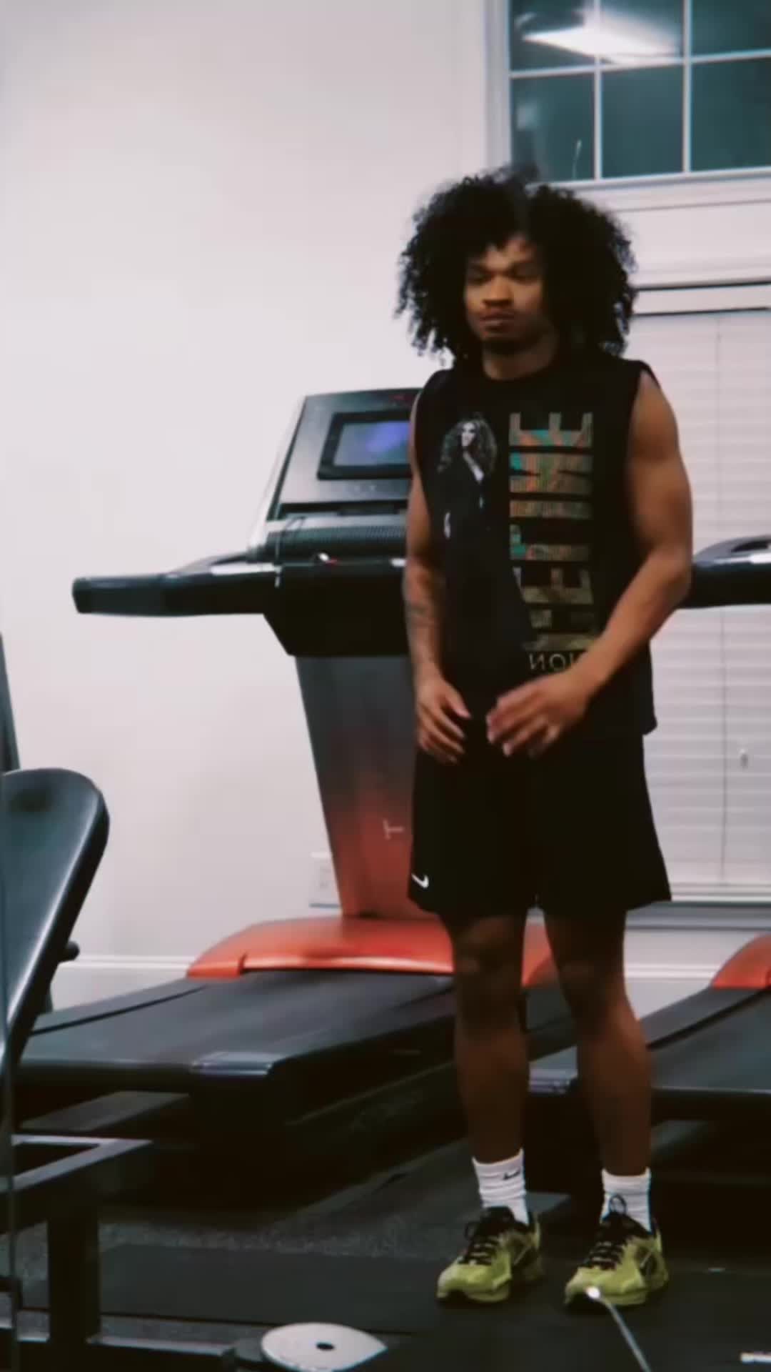 @Ro