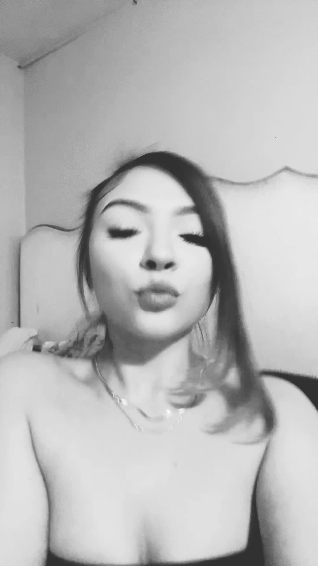 @Niesybabyy