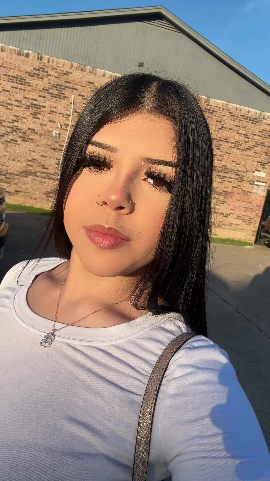 @Jely