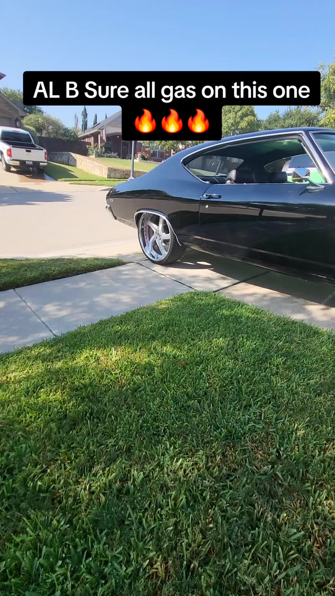 @MoMoney