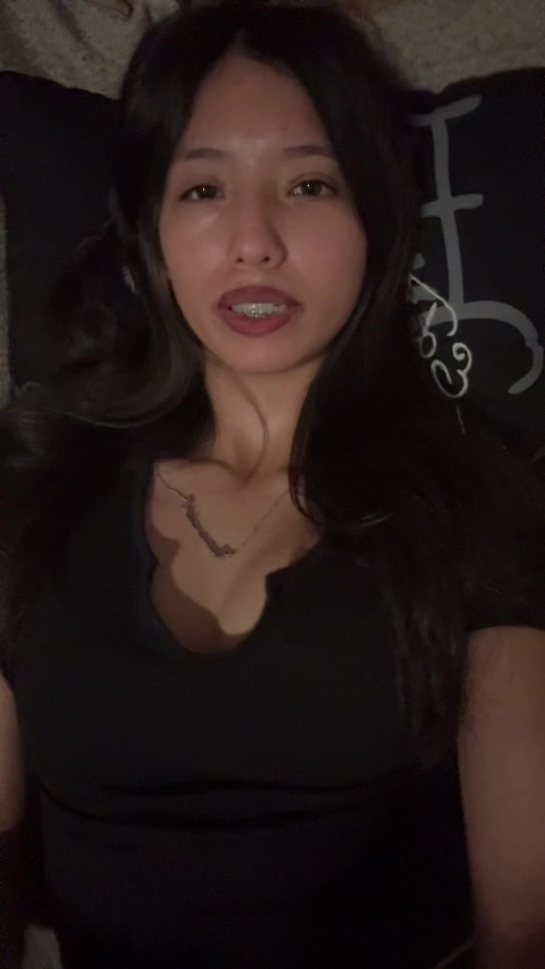 @Esmi