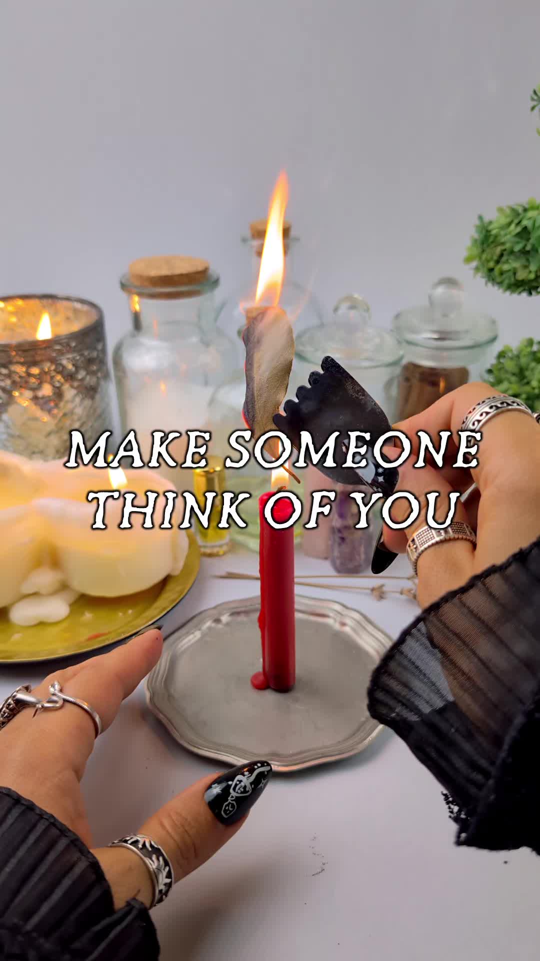 @Witchy Cauldron Tarot