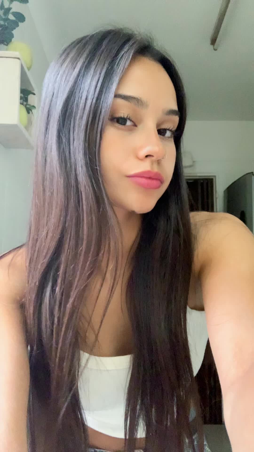 @val<3