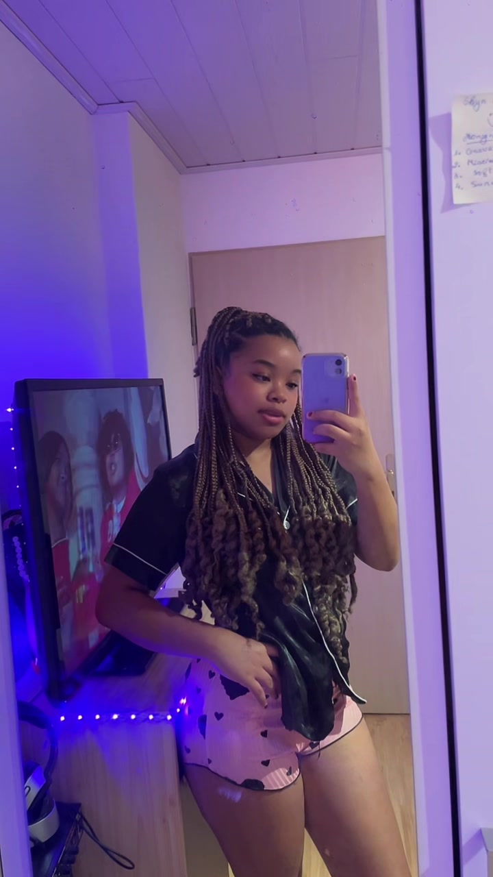 @🇲🇬S.K.E.I.N.Y🥂🩷