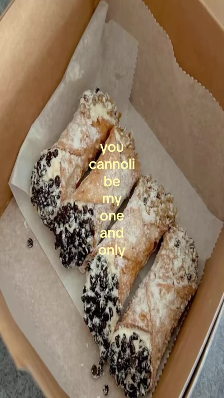 @^,..,^