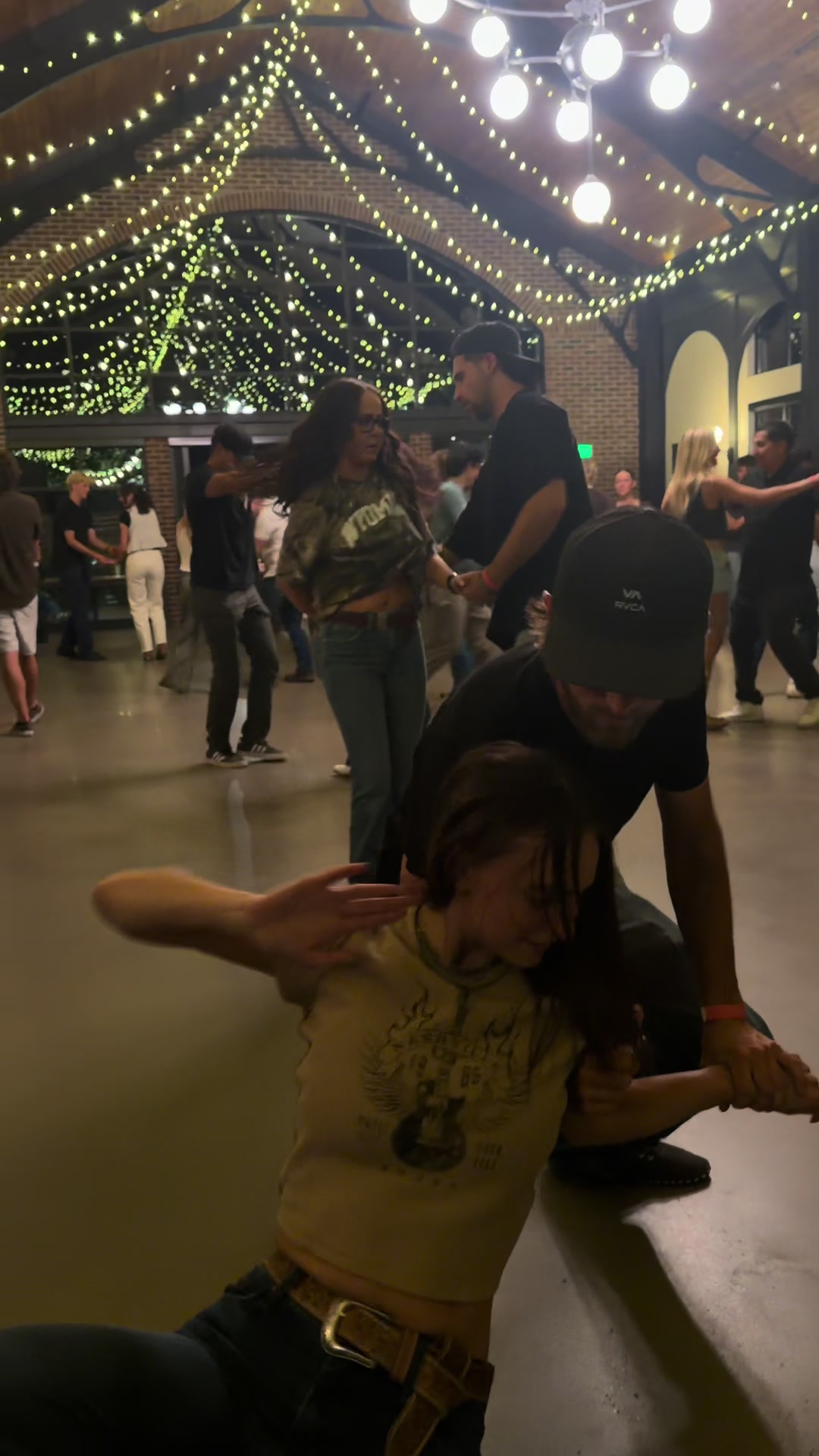 @SwinginDanceCo