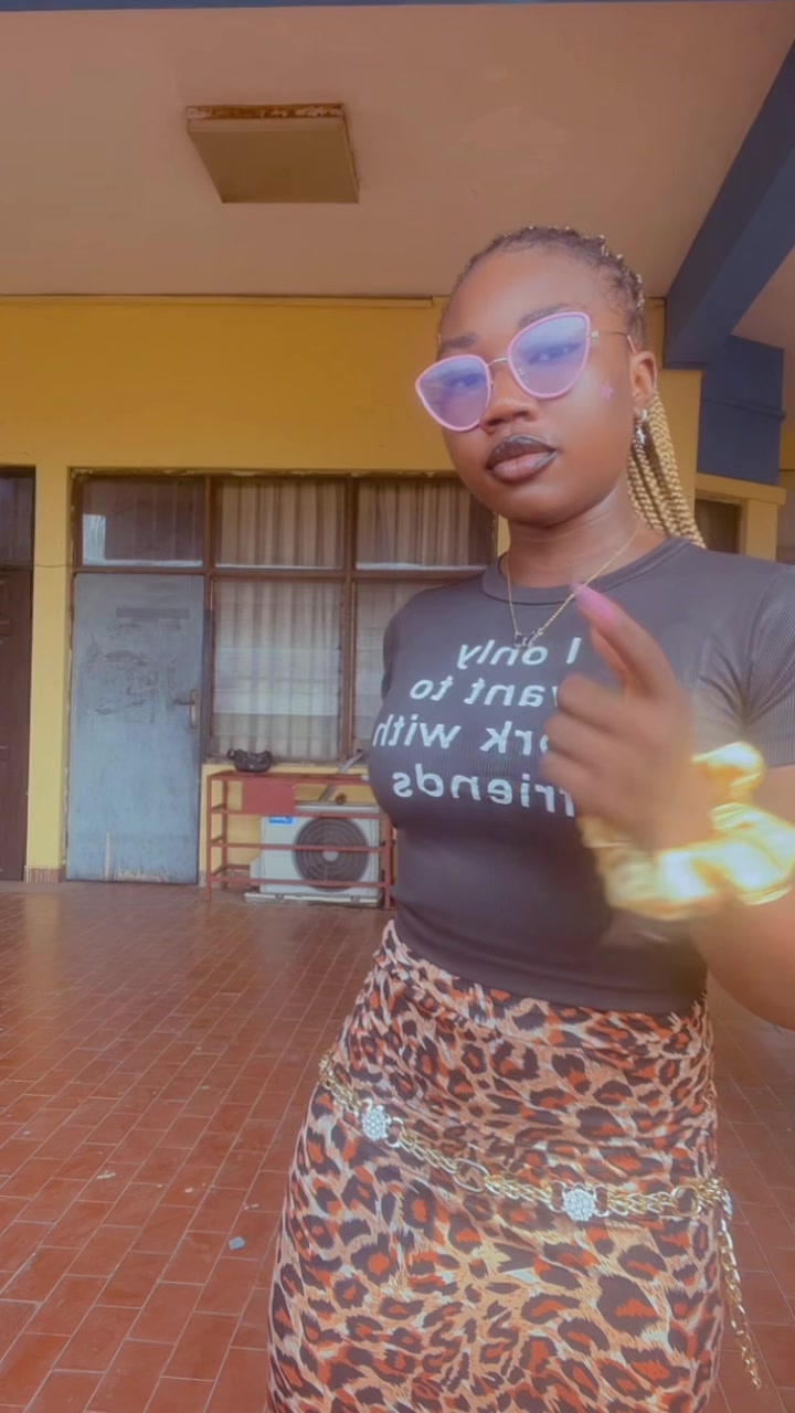 @kiara_starr_backup