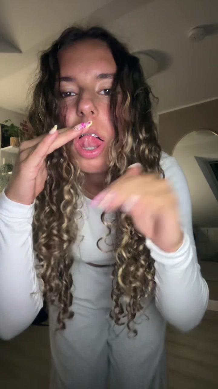 @miarrr🪷⁷