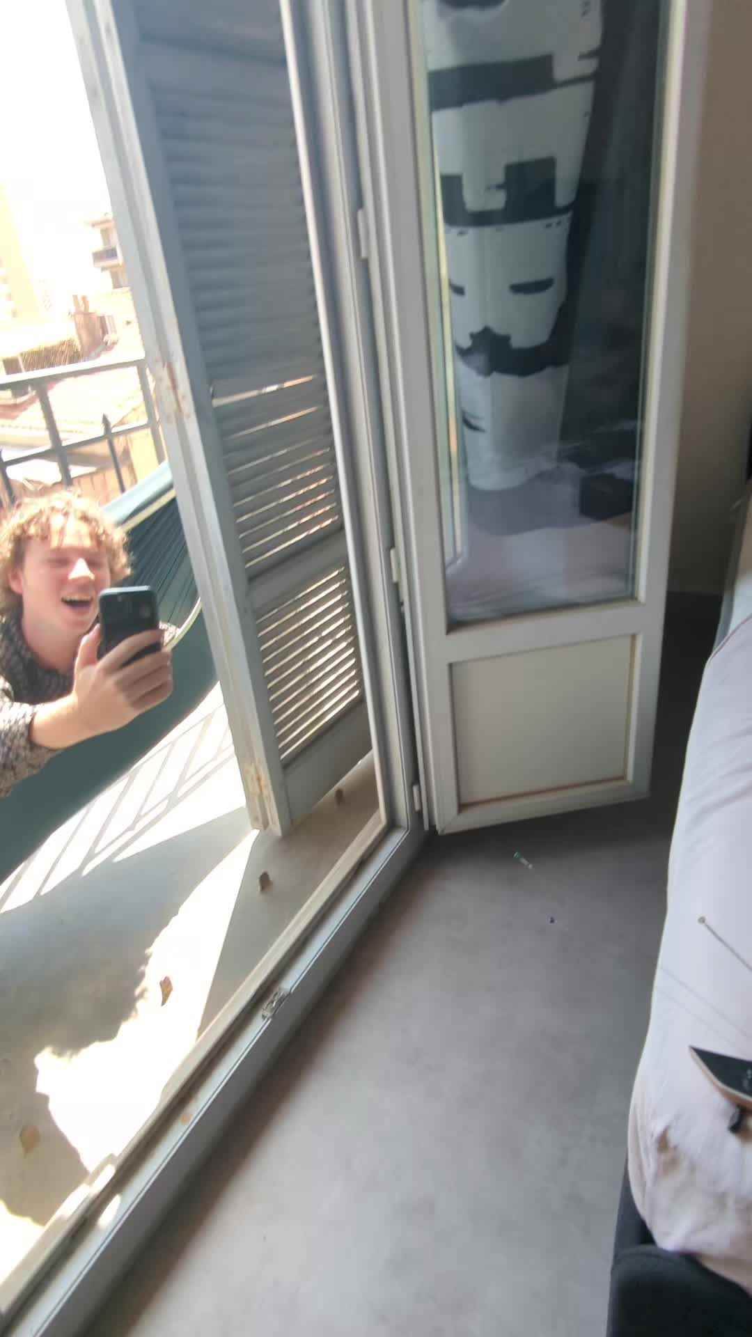 @πwo