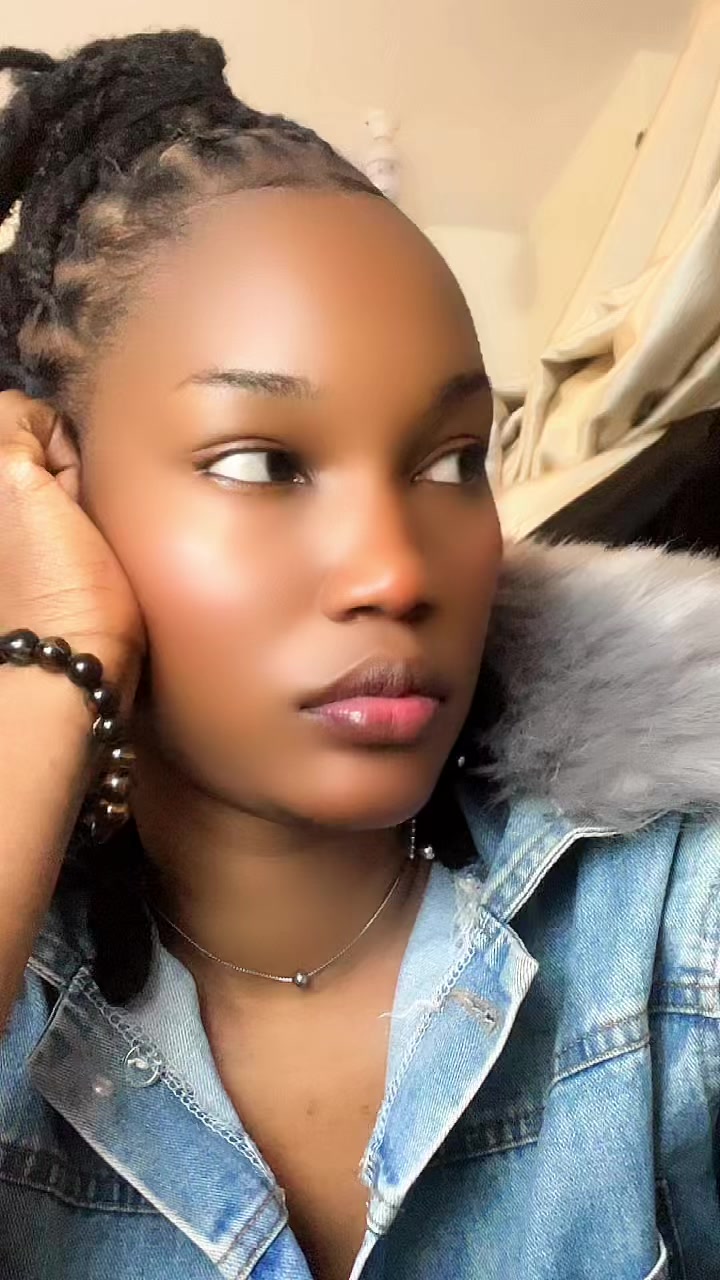 @Soniah_Empress👑