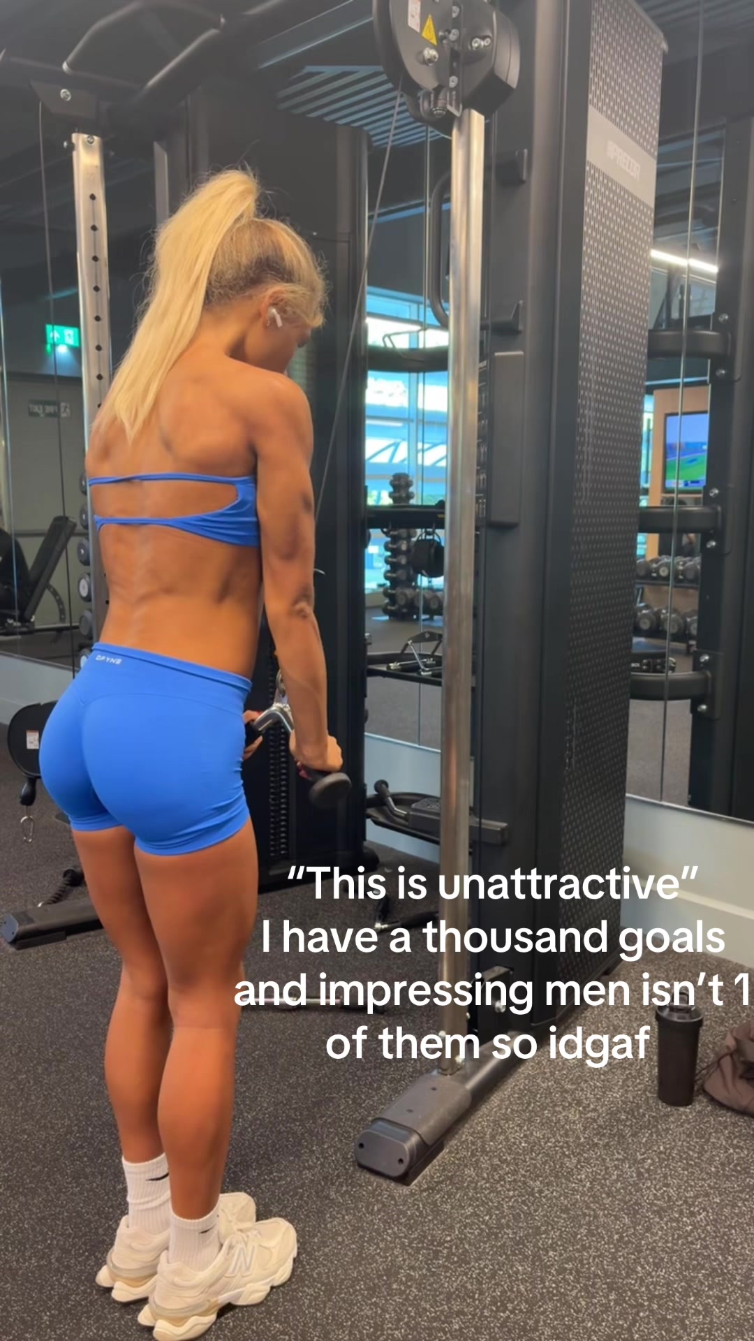 @Courtneyrose_fit