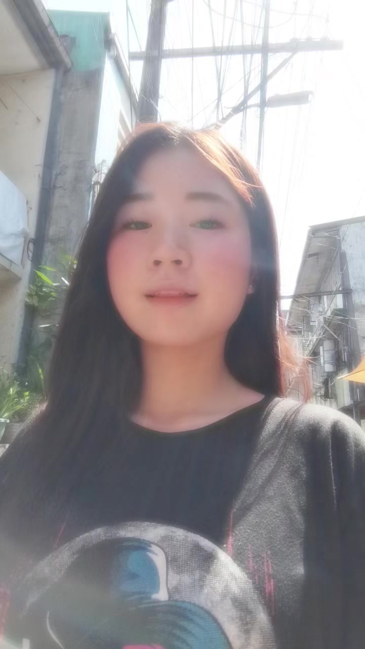@𝓒𝓱𝓲 𝓨𝓾𝓷𝓪