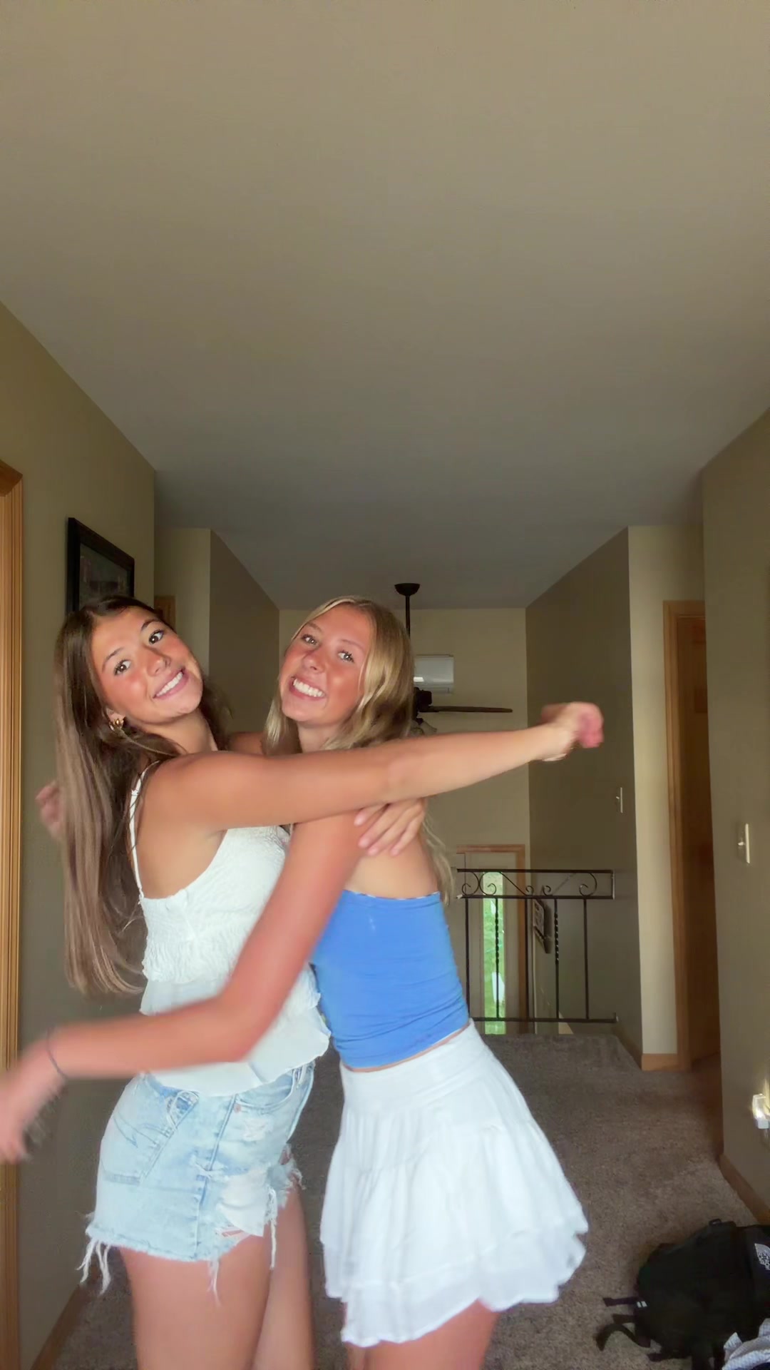 @jayleebrudos