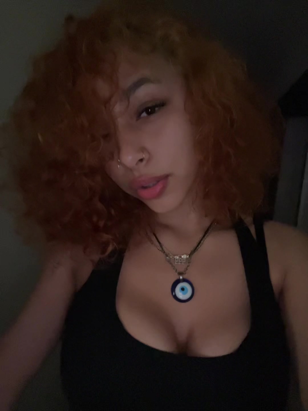 @<3