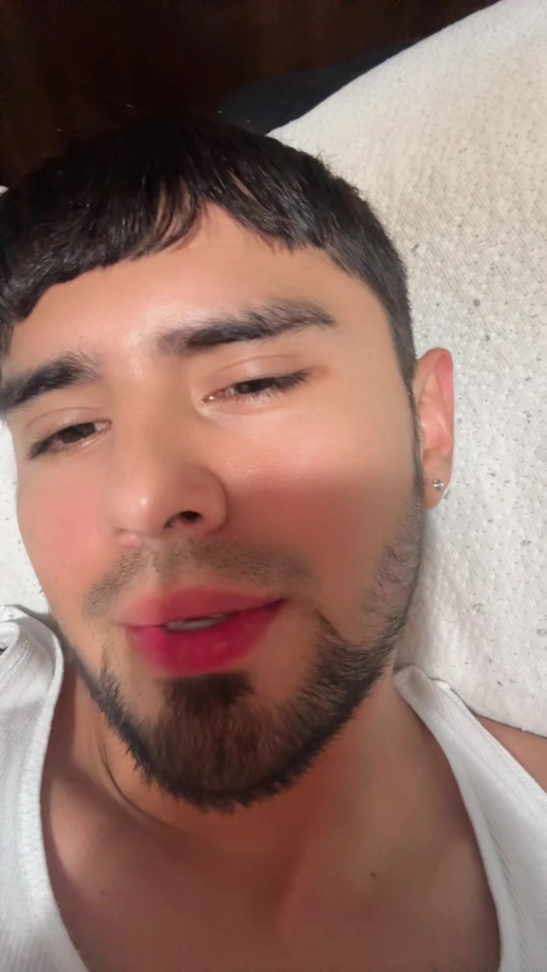 @Roberto