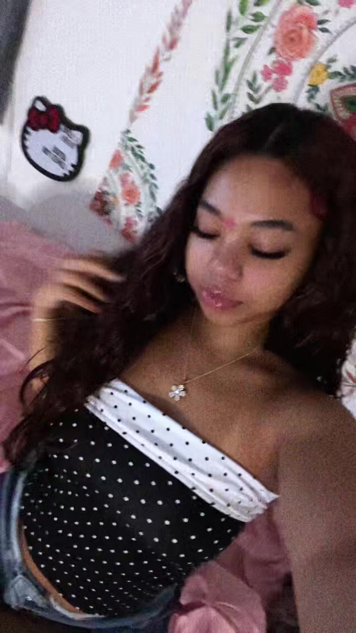 @𝓁𝑒𝒾𝓎𝒶𝒽🎀
