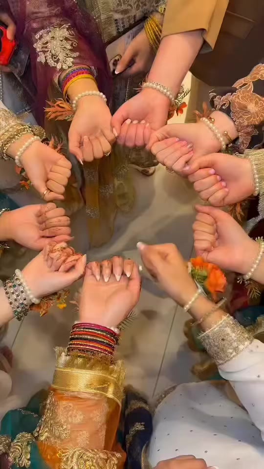 @Madisha's Mehndi