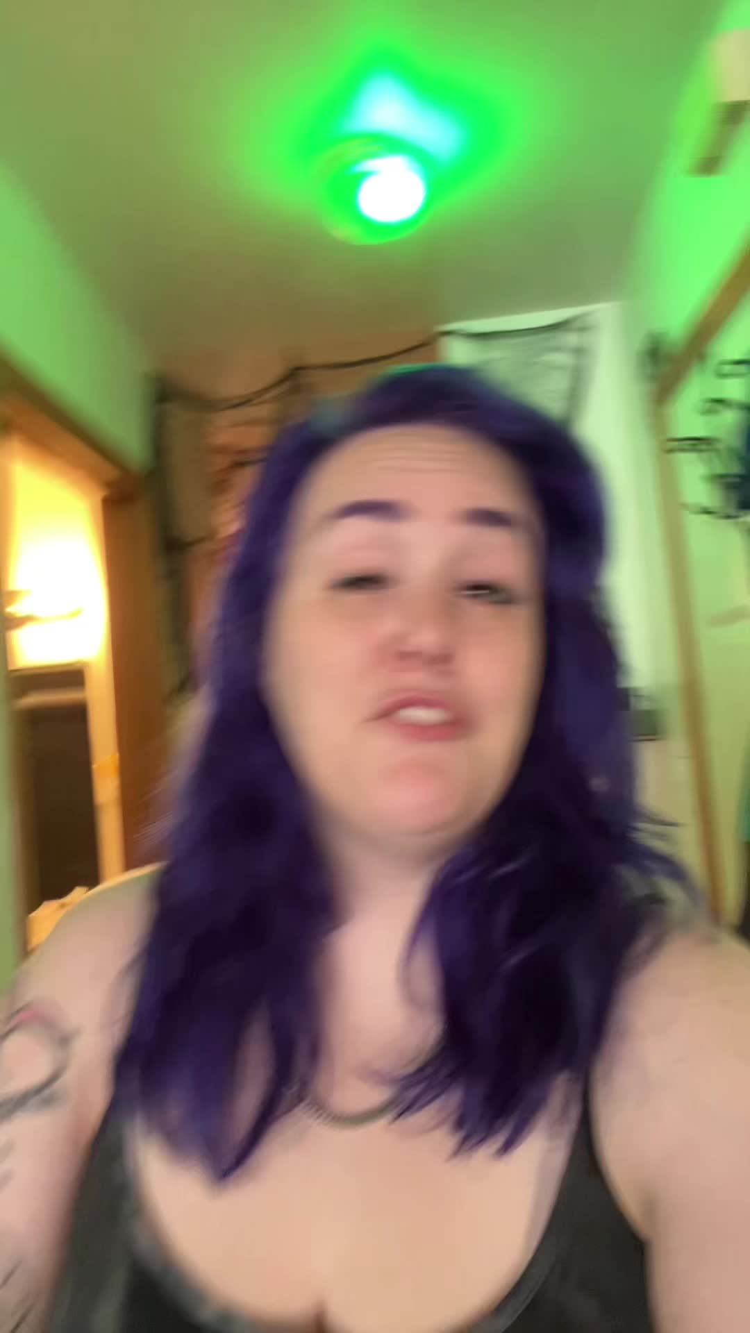 @Tessa420