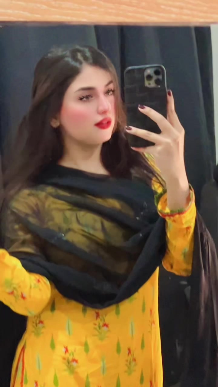 @_noreen_khan_