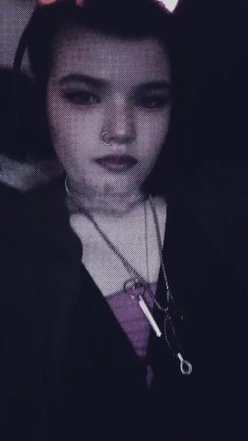 @GothicBitch4lyfe