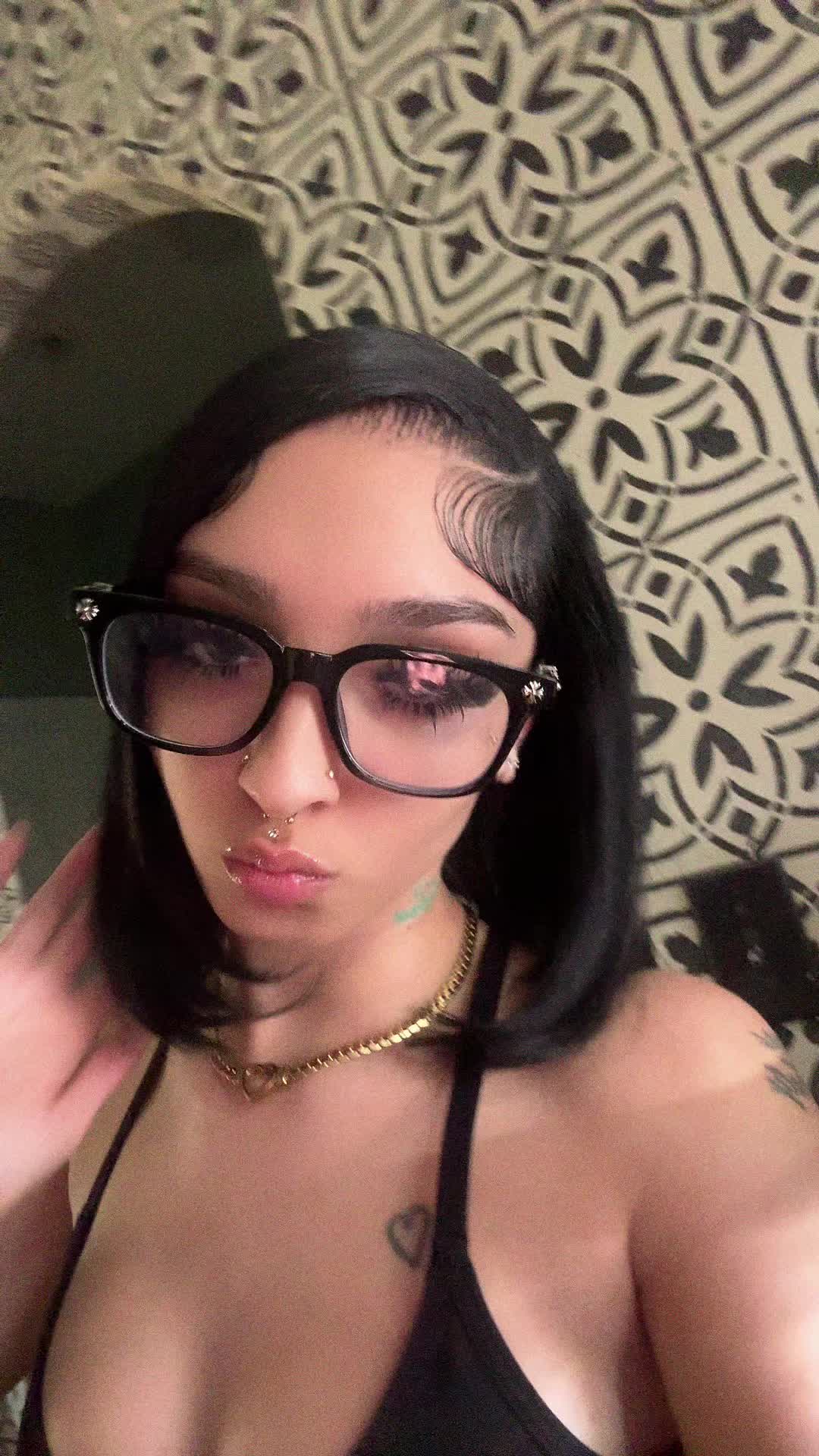 @yannie