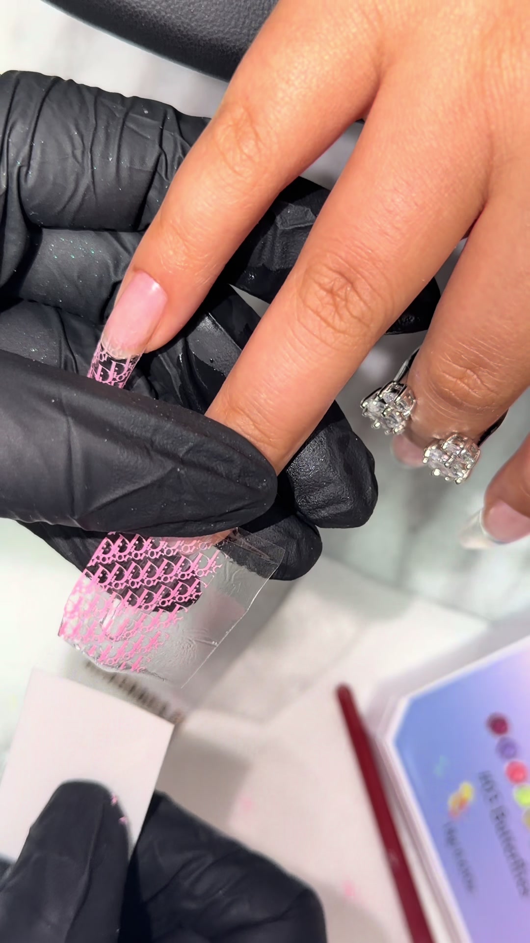 @Riya's Nails