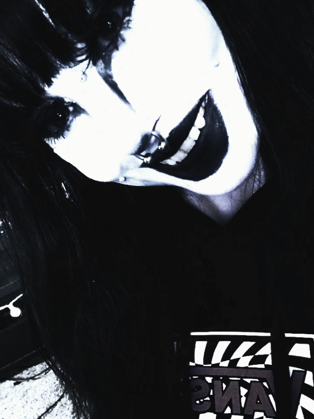 @lexi 🕸🖤