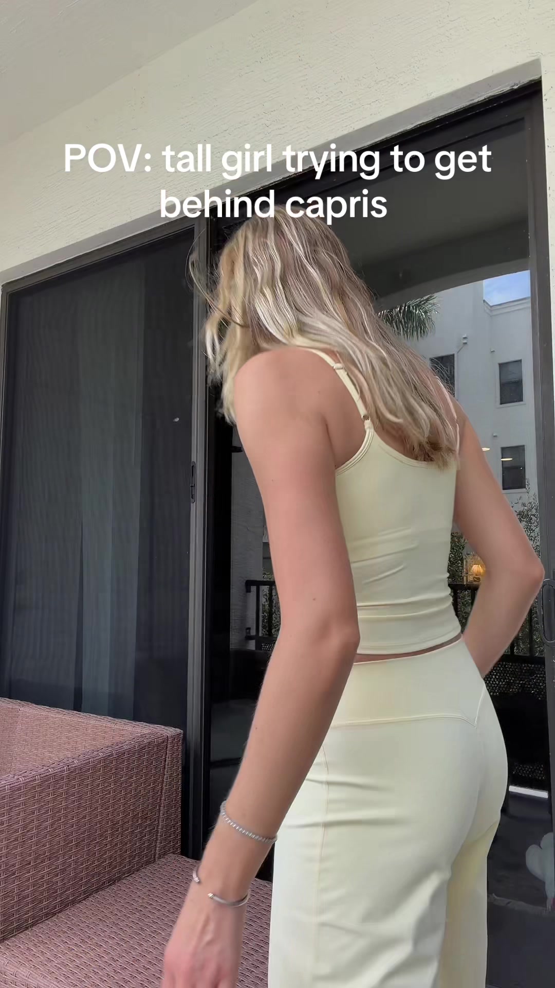 @brokeblondee