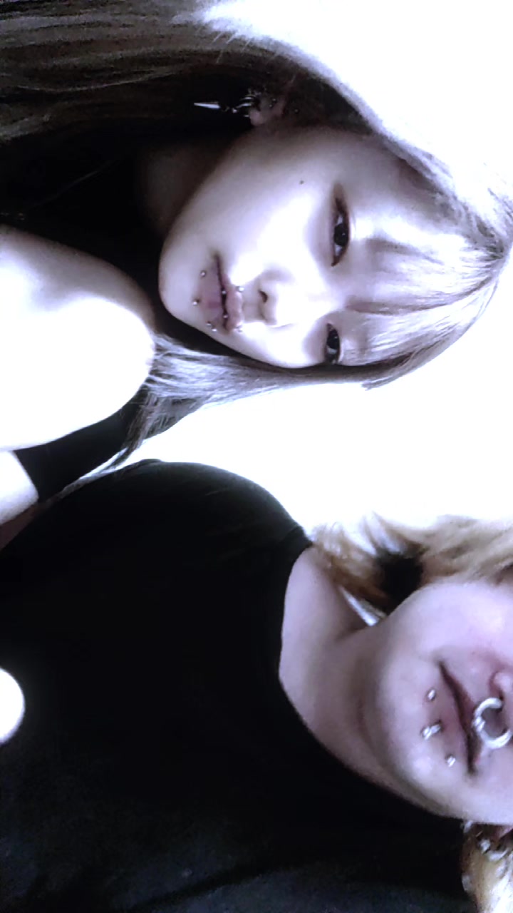 @みゅ ︎︎です . 🗑
