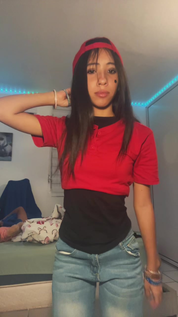 @𝒜𝓁𝑜𝑜 ☀️