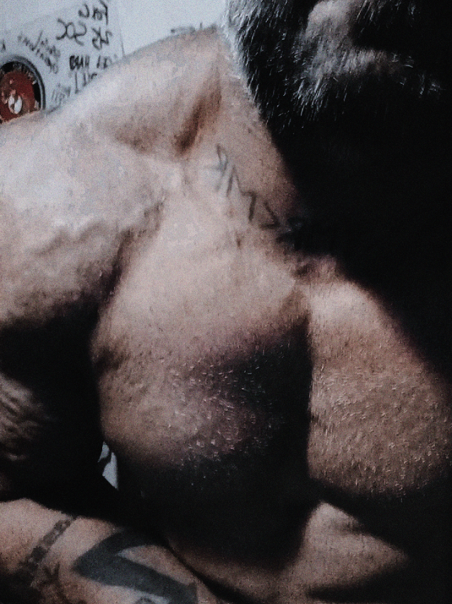 @Flesh_artist_1985