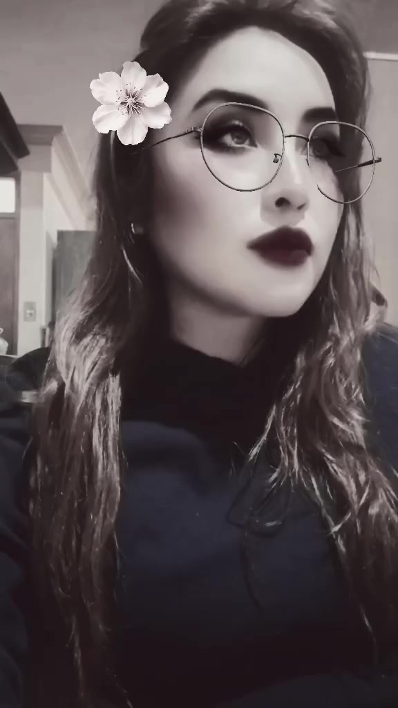 @🇧🇴𝙰sⒽelen🌻🥀🦌