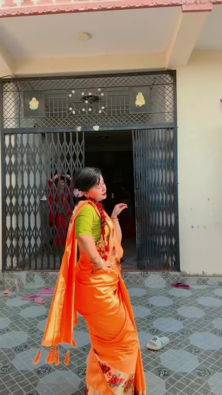@लप्सा भुसाल