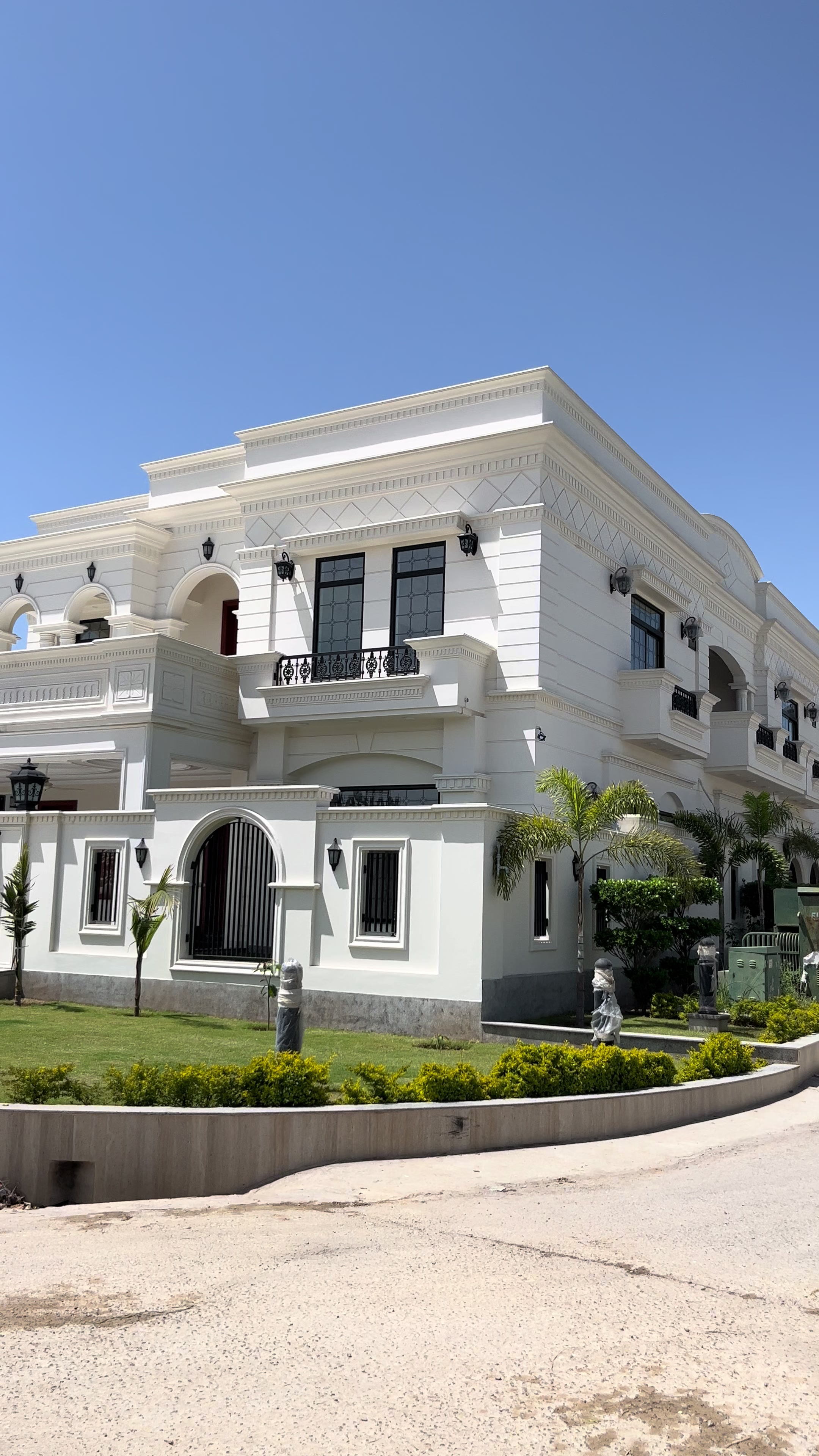 @tufail associates and builders