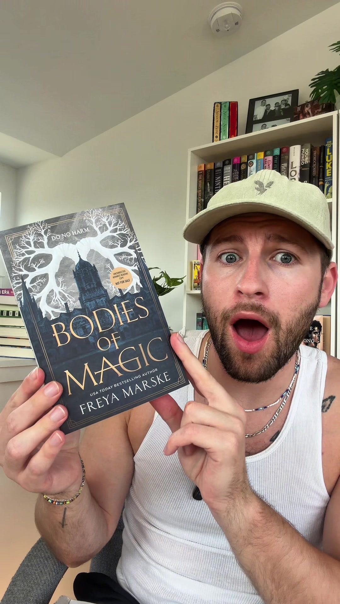@brocksgaybookshelf