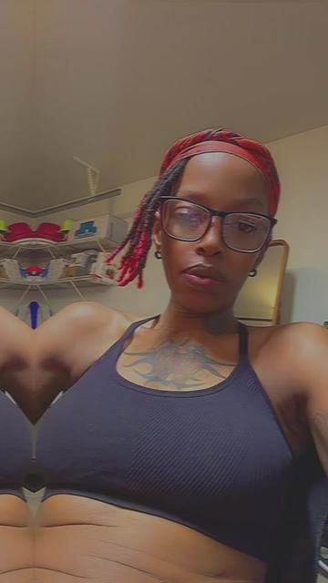 @MzIconic