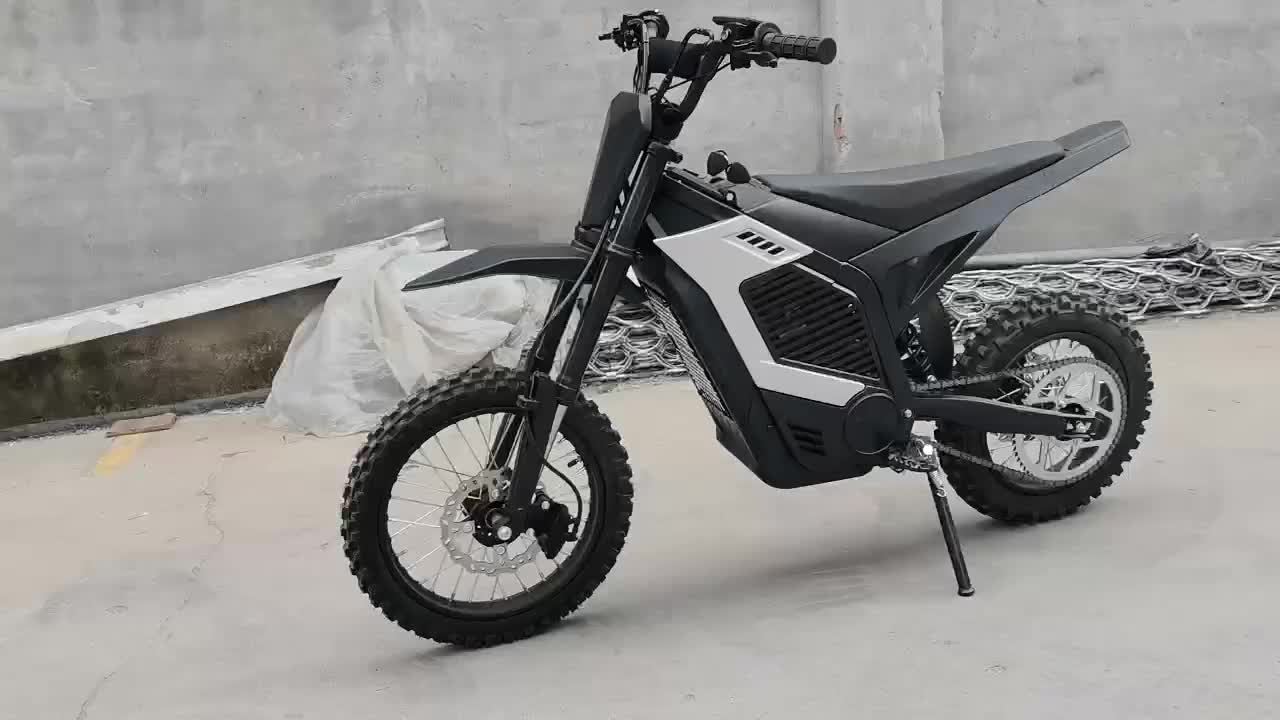 @oukasupermoto