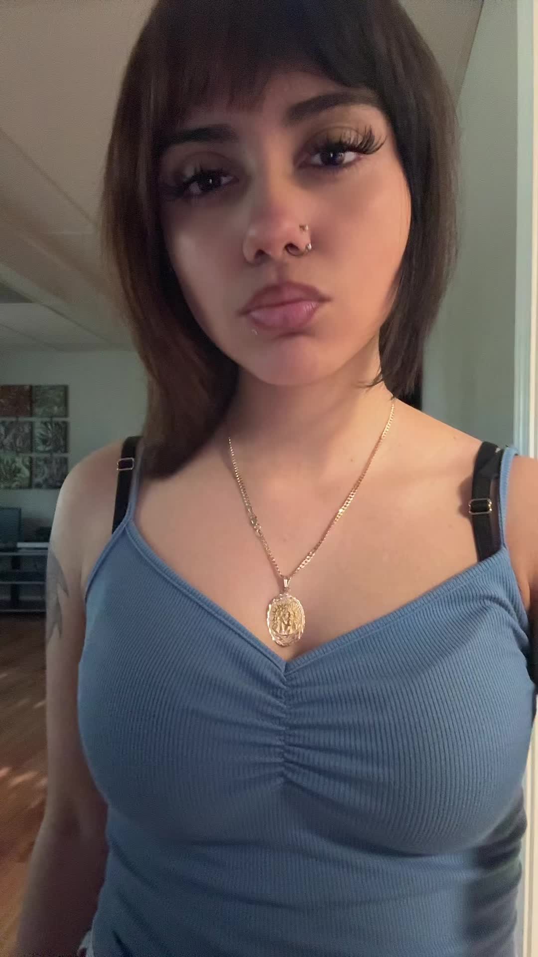@️
