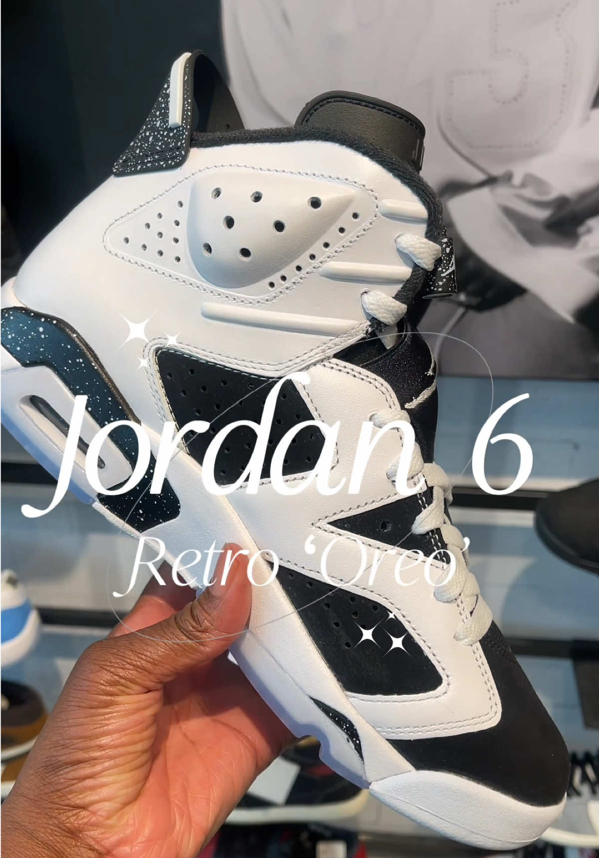 @Kelly | Your Sneaker Bestie