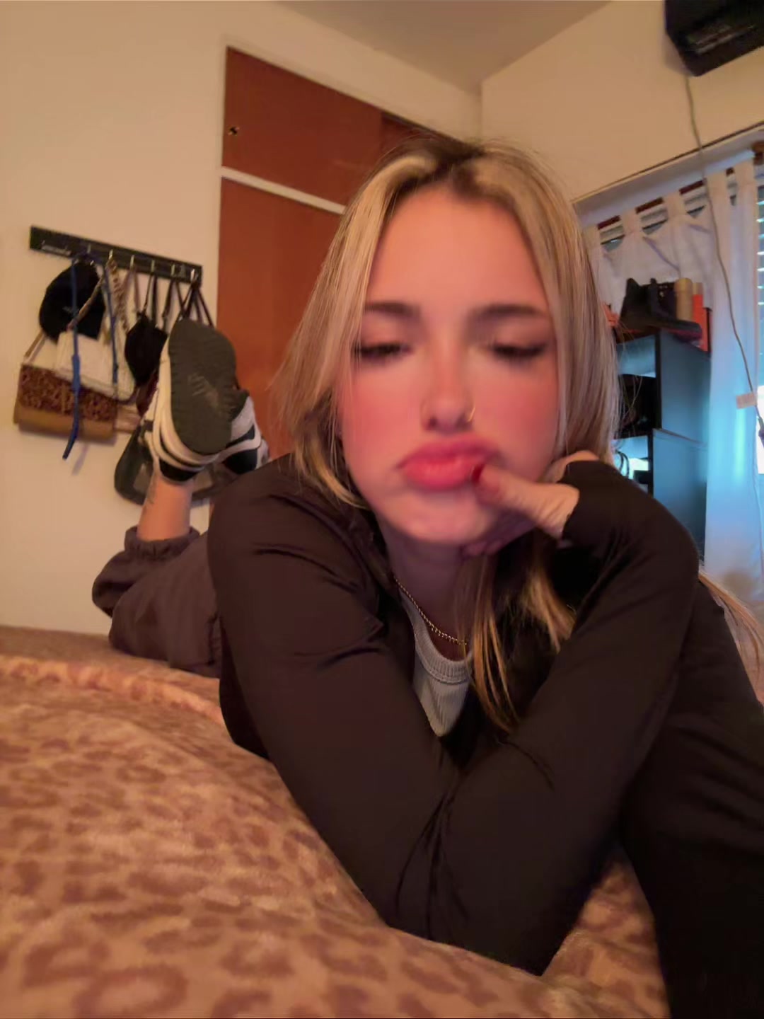 @Rochii12