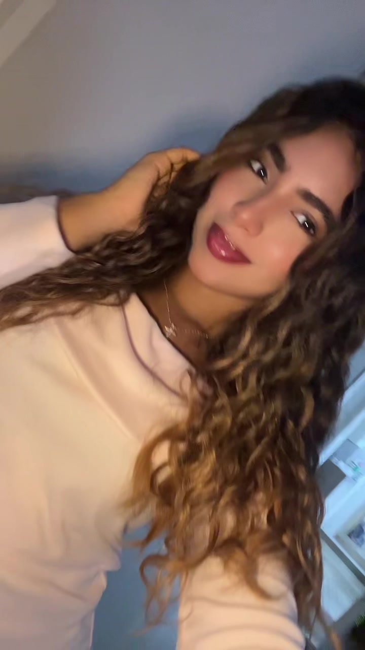 @Danna Camila