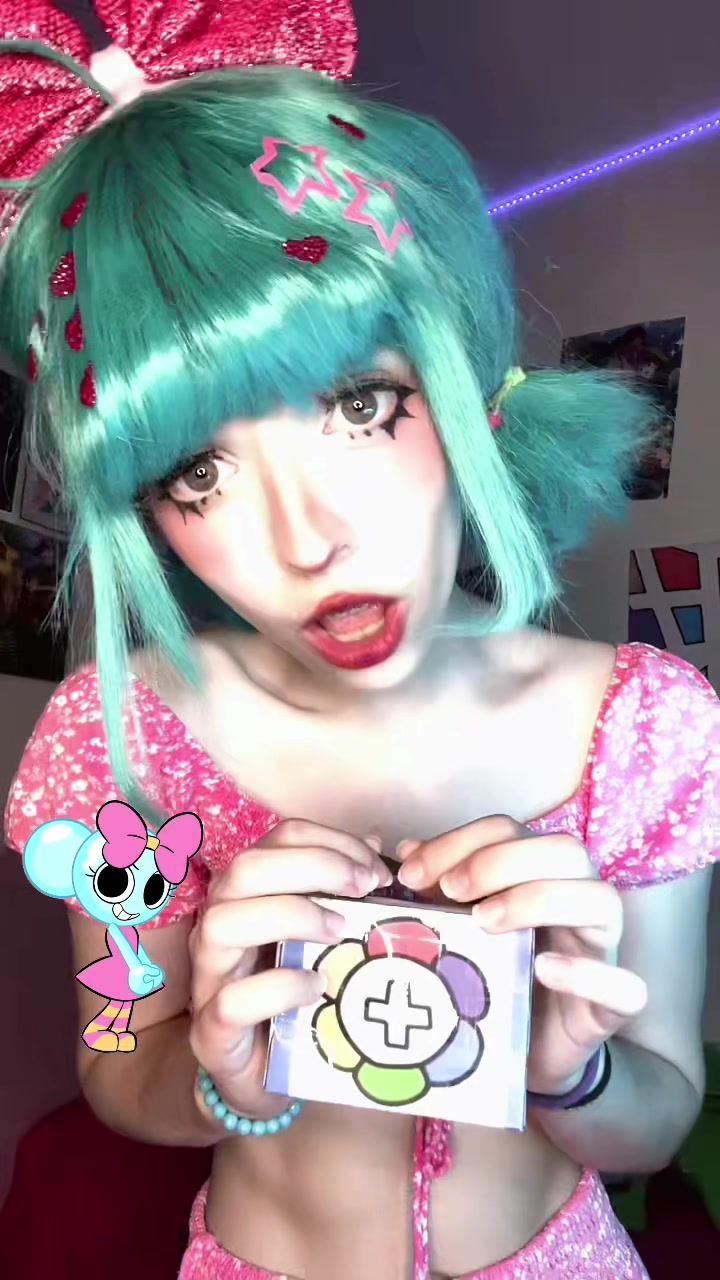 @★ 𝙼𝚊𝚍𝚍𝚒𝚎 ★