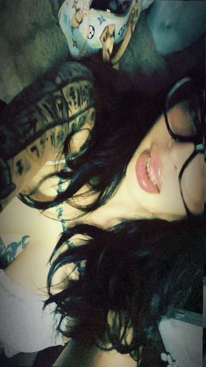 @teenx_babe00
