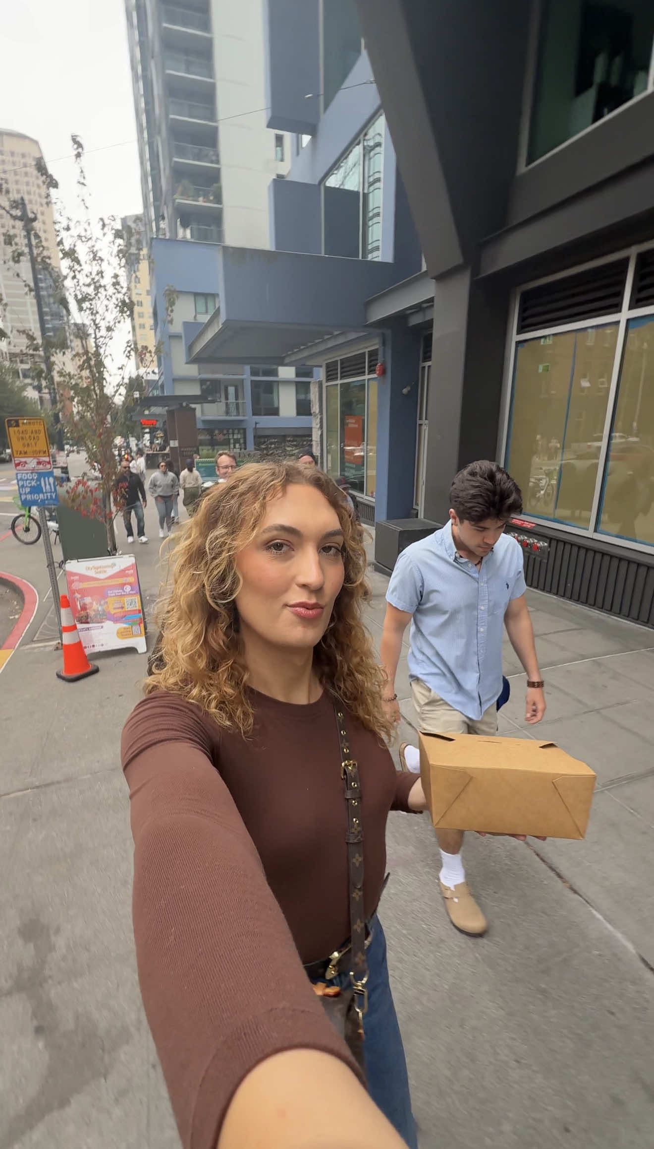 @bee ๐ | seattle creator