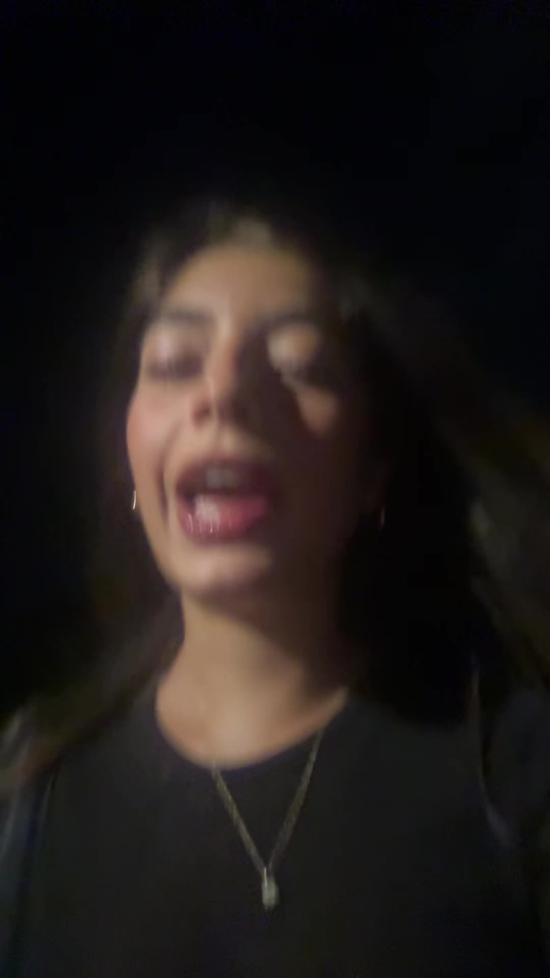@livlovelaughe
