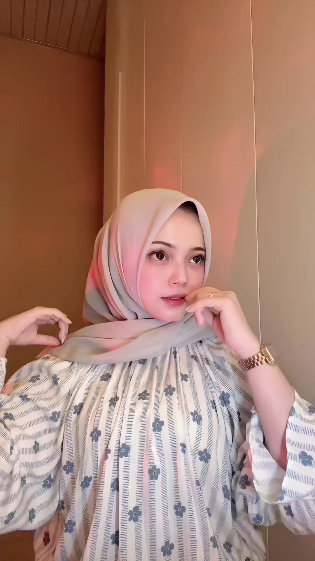 @cutkina_
