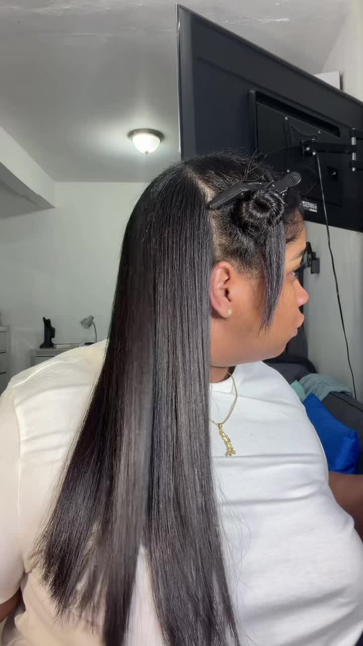 @ᒪᒪᑌᐯIᗩ ♥️
