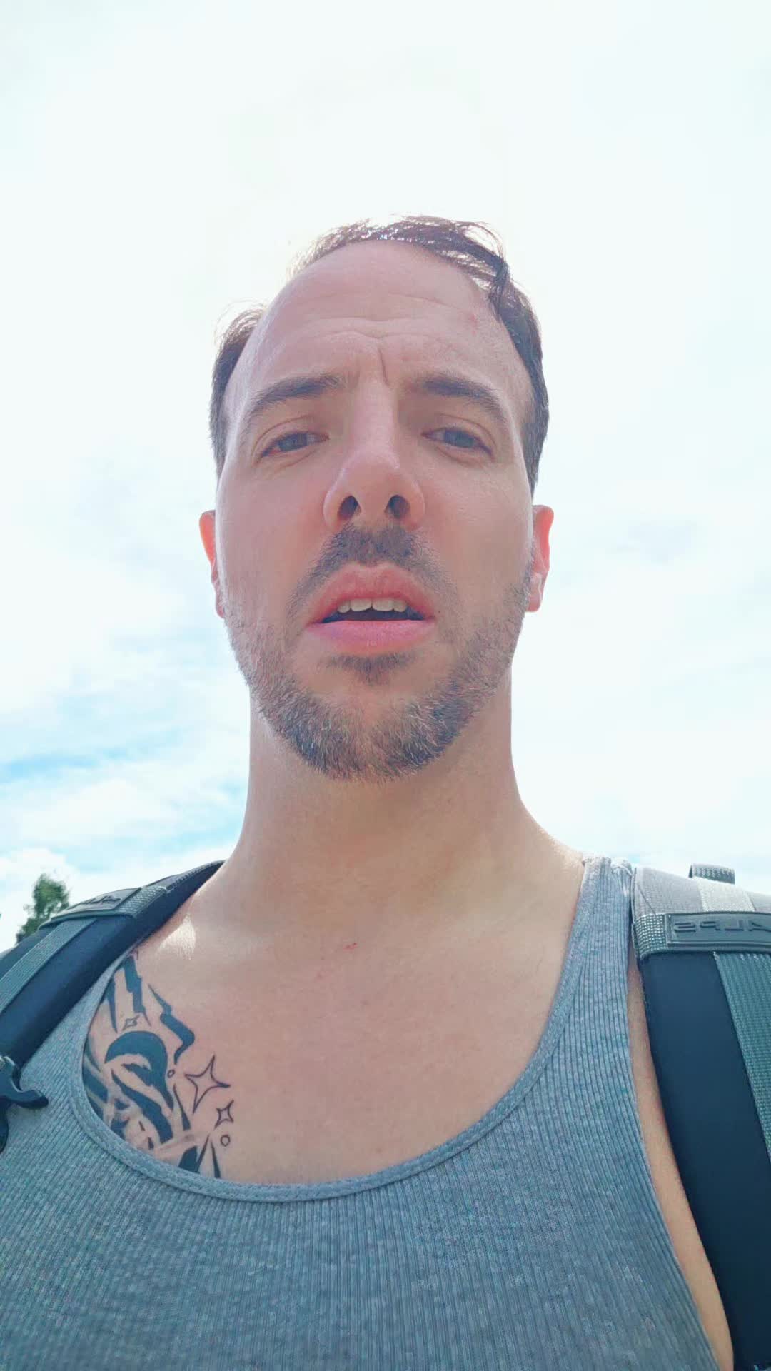 @SlightlyOffKi